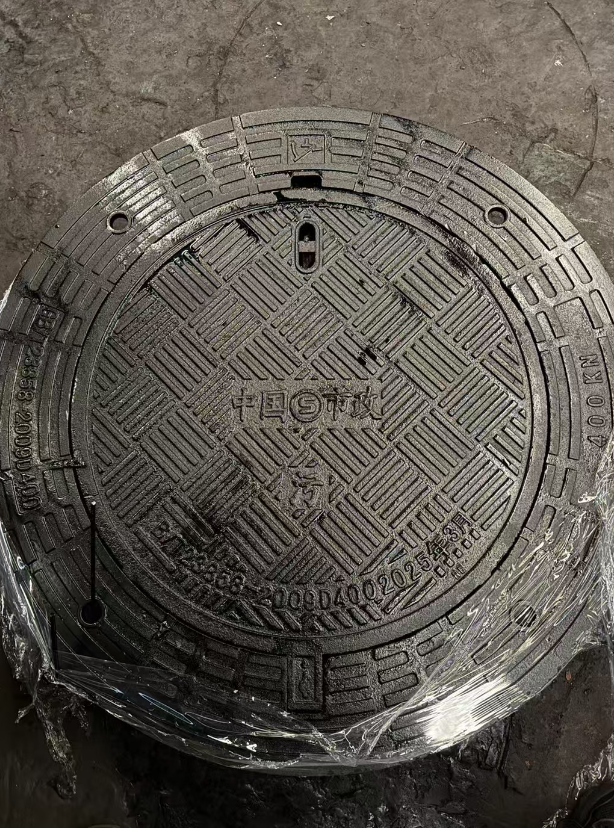 三水球墨铸铁防沉降井盖展示